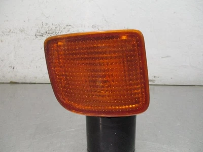 Señal de giro izquierdo lado conductor Toyota Tacoma 1998-2000 4x4 OEM-8152004010 Foto 1 de 4