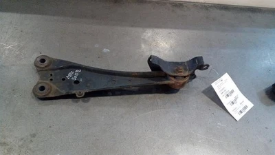 Brazo trasero izquierdo conductor Toyota RAV4 2007 7391585 Foto 1 de 4