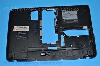 Estuche inferior/carcasa base para portátil Toshiba Satellite serie L745 (L745-S4235) Foto 1 de 4