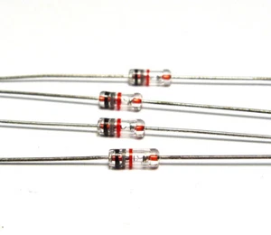 4x UHF Mischer Diode 1N82 / 1 N 82, Glas-Gehäuse, NOS - Picture 1 of 1