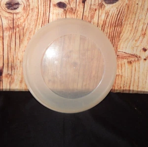 Tupperware  #1865 Sheer Round Dome Replacement Lid 10" X 1.75" - Picture 1 of 2