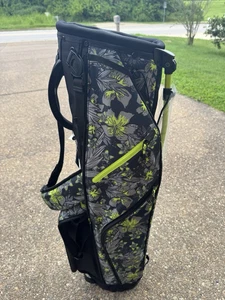 Taylormade Golf Bag Shaka FlexTech Stand Bag - 24โ Hawaii NEW Hawaii Volt - Picture 1 of 8