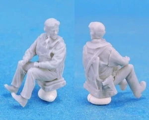 Legend Production LA7225, WW2 US Navy Pilot&Rear Gunner Set 2 (Engaged/4He, 1/72 - Bild 1 von 6