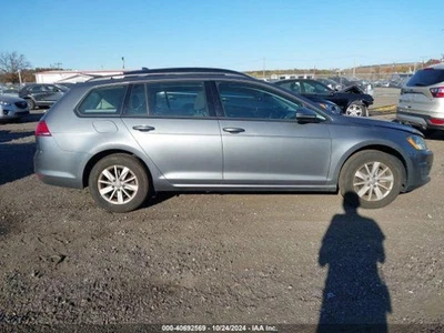 Used Automatic Transmission Assembly fits: 2016 Volkswagen Golf AT Htbk Base gas Foto 1 de 4