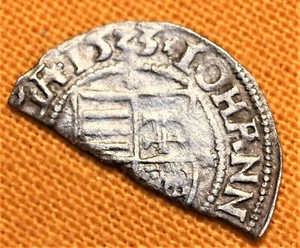 MEDIEVAL SILVER COIN - JOHAN SZAPOLYAI DENAR -1533. MADONNA, KB. RR - Picture 1 of 2