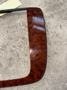 07-13 SUBURBAN TAHOE YUKON CENTER DASH RADIO SUUROUND BEZEL TRIM ASSEMBLY WOOD - Picture 1 of 5
