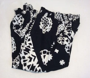 Women's Black/White ANTHROPOLOGIE Parachute PANTS Size M Stretch Casual/Career - Picture 1 of 7