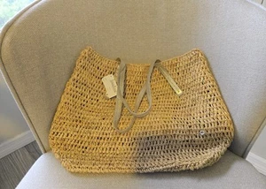 Flora Bella Woven Medium Floral Tan Beige Bag Shoulder Tote Beach Summer - Picture 1 of 6