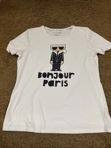 Camiseta Karl Lagerfeld W Pequeña BonJour Paris Blanca Diseñador Informal Básica - Imagen 1 de 8
