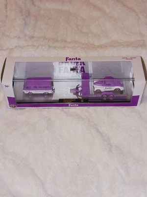 Camioneta Dodge A100 1964 M2 Machines Hauler Fanta Chase y cupé Willys 1941 muy buen estado  Foto 1 de 4