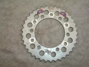RENTHAL REAR SPROCKET 236 520 37 DUCATI 600 620 750 851 888 900 1000 MONSTER SS - Picture 1 of 1
