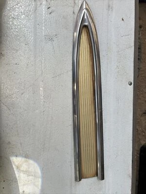 Tapicería de puerta delantera para conductor de vagón Ford Country Squire 58 Foto 1 de 4