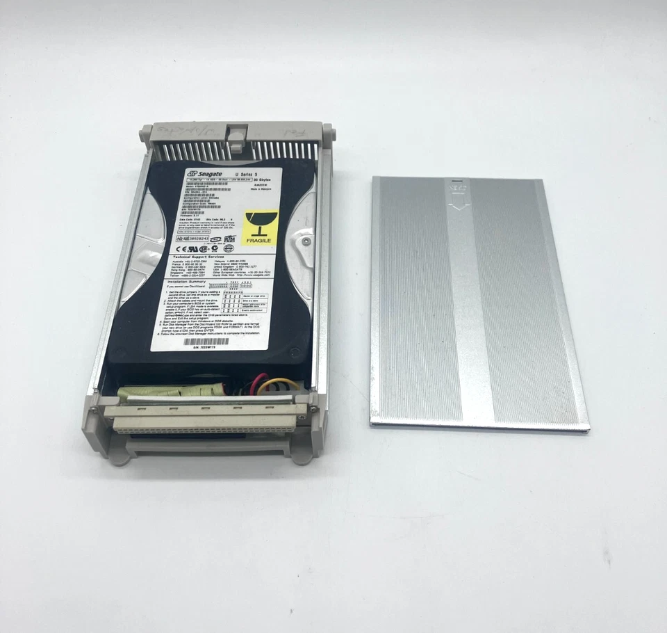 SEAGATE ST330621A 9R4004-316 30GB Firmware 3.39 Date Code 0143 ATA 3.5" HDD - Image 1 of 4