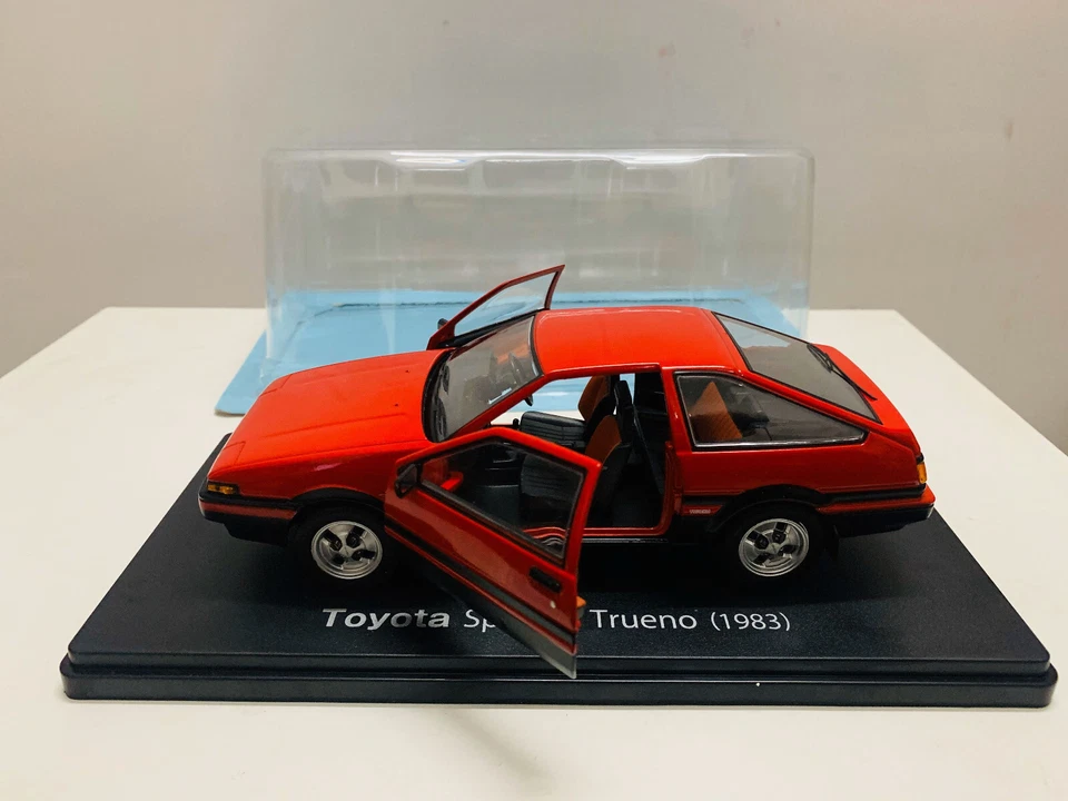 Toyota Sprinter Trueno 1983 2 Open Door 1:24 Scale Die-Cast Model Car New in Box - Image 1 of 4