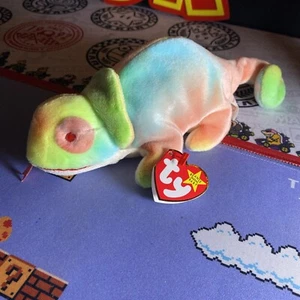 Juguete Ty Beanie Baby 9 pulgadas arco iris la iguana camaleón - Imagen 1 de 6