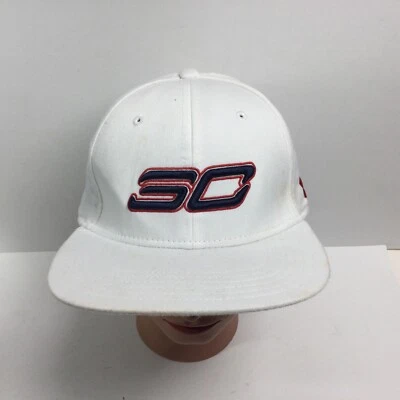 SC Under Armour Stephen Curry 帽子 UA 平底成人 OSFA 白色平沿帽 — 第 1/4 张图片