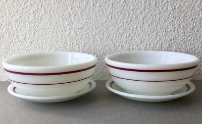 2 BOLS ET 2 petites ASSIETTES. PYREX CORNING. Made in U.S.A. Opaline VINTAGE. - Photo 1/4