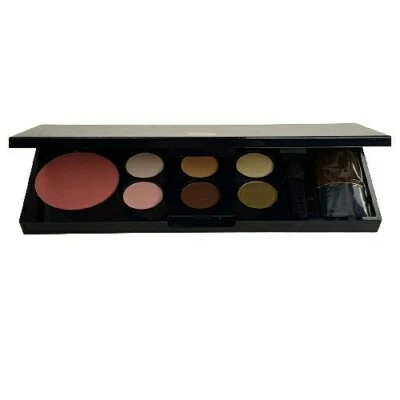 Estee Lauder Signature Pink Kiss Blush Eyeshadow Quad Eyeshadow Duo Palette - Image 1 of 4