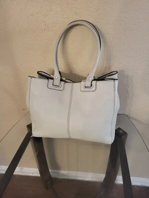 Levenger Ivory Large Shoulder Leather Handbag. Condition Is Very Good. - Image 1 of 4