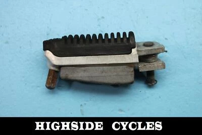 1008 02-07 SUZUKI HAYABUSA ESTRIBA IZQUIERDA REPOSAPIÉS  Foto 1 de 4