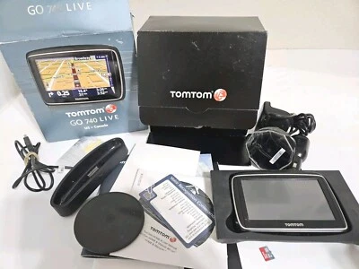 TomTom GO Live 740 GPS Bundle - Guide, Home Dock, Window Mount, Traffic Receiver - Image 1 of 4