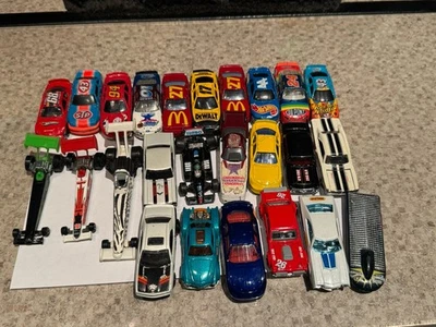 Hot Wheels Race Car Lot (24) Cars Vintage Mattel McDonald’s DuPont Dewalt Snapon - Image 1 of 4