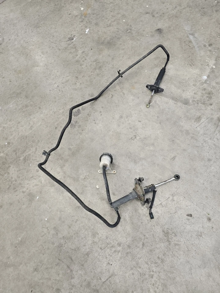 1999 Dodge Ram 1500 Clutch Master And Slave Cylinder With Linez OEM - Image 1 of 4