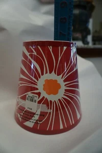 Pottery Barn Tall Accent Table Light Lamp Shade Red Flowers Floral Print 6" Clip - Picture 1 of 12