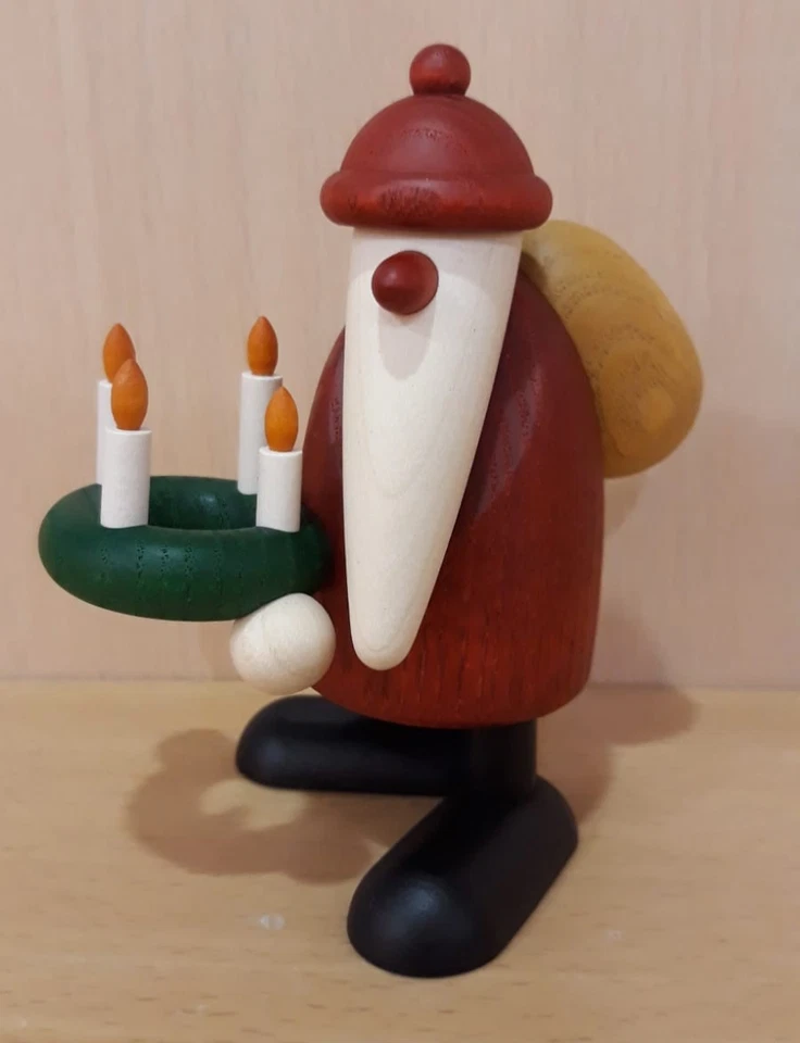 Björn Köhler Weihnachtsmann mit Adventskranz klein Nr. 6034 Neuheit 2025 NEU OVP