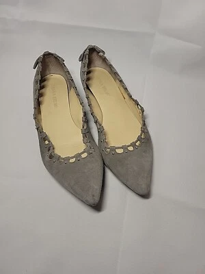Mocassim Feminino Ivanka Trump Coper Sapatos Rasteiros 9,5M Cinza Camurça Cravejado - Imagem 1 de 4