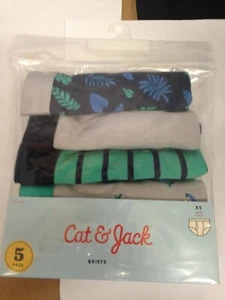 Cat & Jack Boys 5 Pack Briefs XS 4/5 New Opened Package - Picture 1 of 3