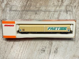 Arnold 4447 K carro merci pareti scorrevoli Fret SNCF scala N - Picture 1 of 1