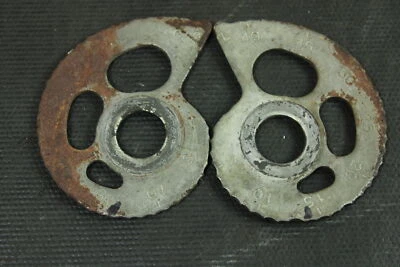 1992 Honda Xr600r OEM Chain Adjuster  B4324 - Image 1 of 4