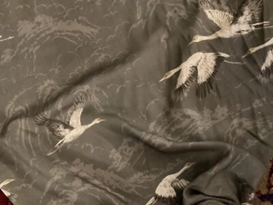 LAURA ASHLEY, ANIMALIA STAHLGRAUER KRANICHSTOFF. - Bild 1 von 5