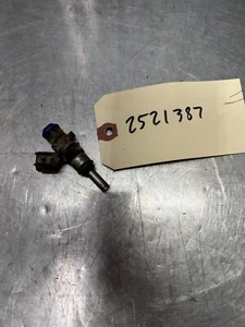 POLARIS FUEL INJECTOR 2521387 t307 - Picture 1 of 4