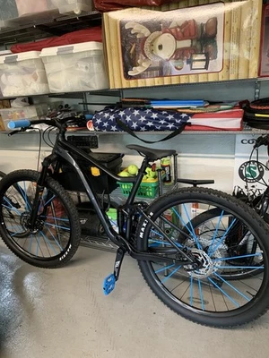 Giant Stance 29 2 Gunmetal Black Medium-Size Mountain Bike With Full-Suspension - Image 1 of 2