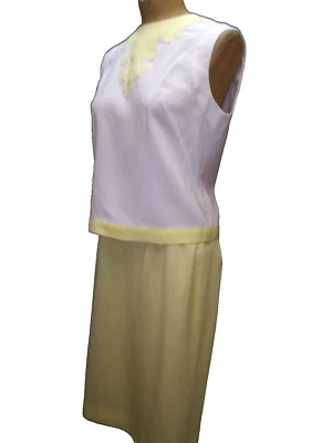 Conjunto de falda y top de verano vintage de lino blanco y amarillo de los años 60 Gay Gibson mediano Foto 1 de 4