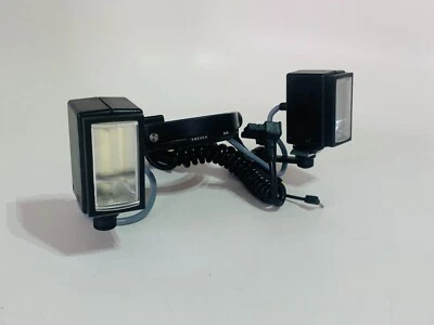 Hasselblad macro flash + Hassleblad lens mount ring B60 60ø (40681) #10 - Image 1 of 4