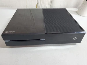 Microsoft Xbox One System 500GB Black Console Only Model 1540 Tested Cleaned - Picture 1 of 4