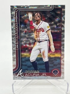 2025 TOPPS RONALD ACUNA JR. #207 ICE FOIL SP BRAVES - Foto 1 di 1