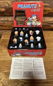 Rare!  Peanuts Chess Set in Metal Tin Box - New!  - Picture 1 of 3