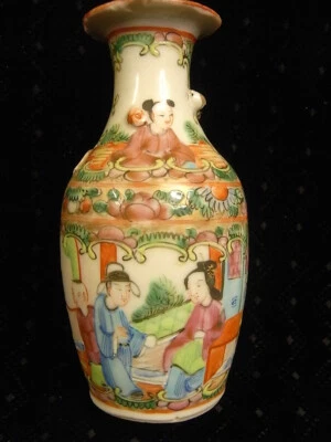 ANCIEN VASE MINIATURE PORCELAINE ASIE CANTON CHINE CHINA - Photo 1/4