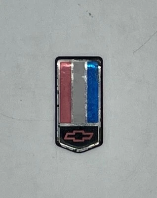 1993 - 2001 CHEVROLET CAMARO RS SS Z28 FRONT HOOD EMBLEM LOGO BADGE DECAL SIGN - Image 1 of 4