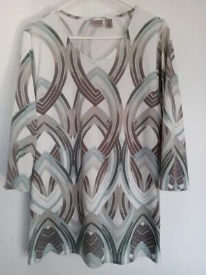 Jersey ligero Chico's talla 3 en blanco, verde, marrón y gris. Excelente Foto 1 de 4