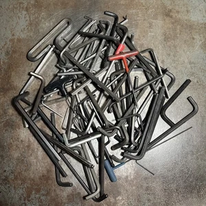 Allen Wrenches For Mechanics And Machinists Different Styles Junk Drawer Lot - Picture 1 of 6