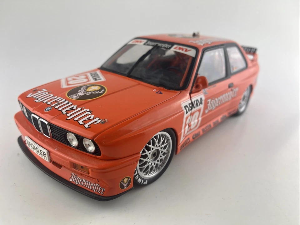 1:18 Minichamps BMW M3 E30 N 20 Jägermeister DTM 1992 Gardner DIE CAST - Bild 1 von 4