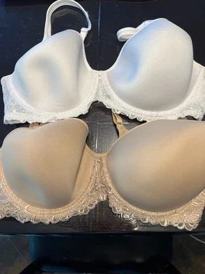 Bali Bra 40B UW T-Shirt Lace Trim Adjustable Straps #3443 white beige LOT OF TWO - Image 1 of 4
