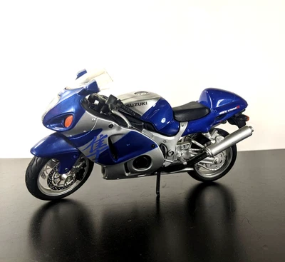 MAISTO 1:18 Special Edition Suzuki GSX 1300R Hayabusa Motorcycle Blue LOOSE - Image 1 of 4