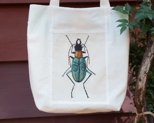 Kleine Patchwork Tasche mit Insektendrucken - Bild 1 von 5