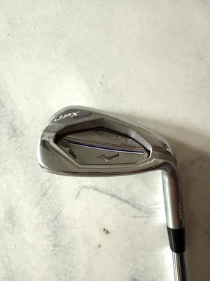 Mizuno JPX900 9 Iron KBS 120 Stiff Flex With New Grip - Image 1 of 4